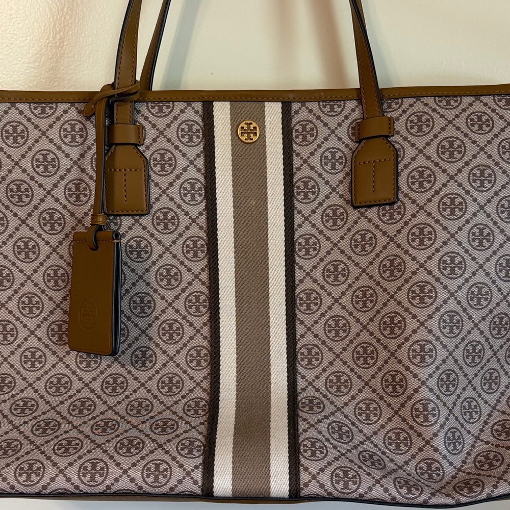 Tory Burch Brown Monogram Canvas Granola Tote Bag - Picture 2 of 16